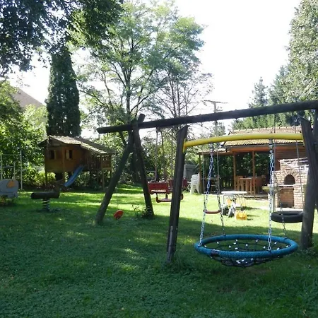 Farm stay Loew