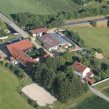 Farm stay Loew Salzweg